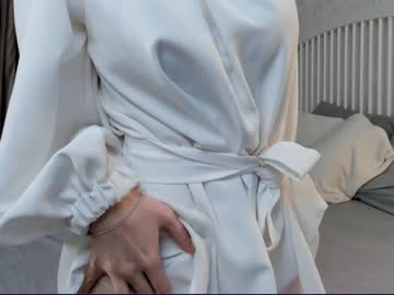 couple
        blonde_lotos cam image #2045485