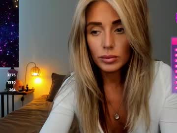 girl
        theselina_kyle cam image #4638142