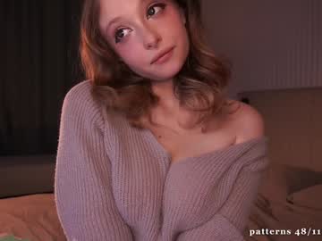 girl
        bunnybonn1e cam image #4488476