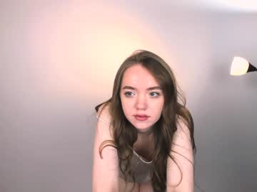 girl
        dreamyy_devill cam image #1110792