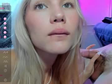 couple
        wladilia cam image #3115721