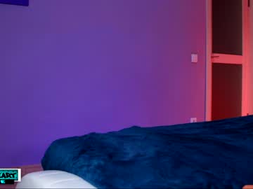 girl
        luxureart cam image #1178303