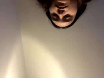 girl
        lianaxlenore cam image #3901927