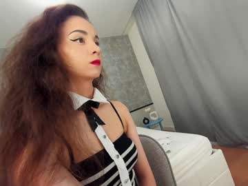 girl
        ehotlovea cam image #4403846