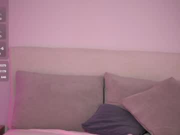 girl
        honeyyykate cam image #3425715