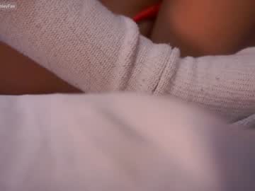 girl
        finleyfae cam image #1812917