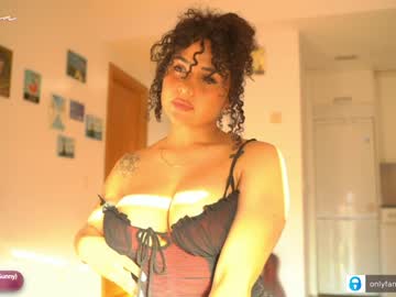 girl
        arletnoa cam image #2678421
