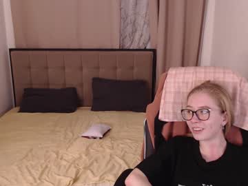couple
        umma__ cam image #243812