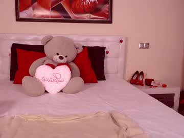 girl
        courtney_luv cam image #649715