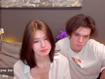 girl
        kimwaynekw cam image #325349