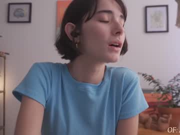 girl
        maria_alfonsina_ cam image #1075479