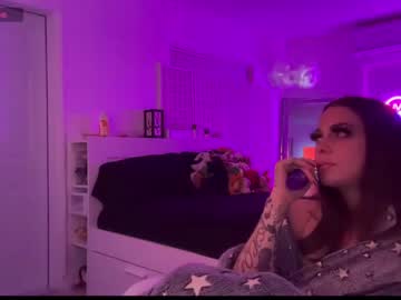 couple
        kawaiikezia cam image #1844072
