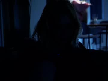 girl
        taitehambelton cam image #4305565