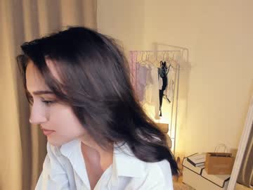 girl
        alice_caprrice cam image #1416317