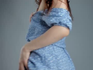 girl
        evadolphin cam image #1037318