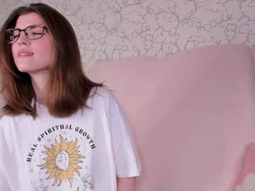 girl
        tossy_flossy cam image #3933276