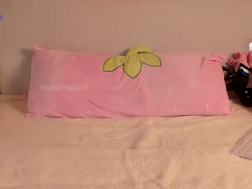 girl
        pussylovekate cam image #3601683