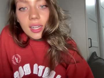 girl
        angel_from_sky cam image #3042621