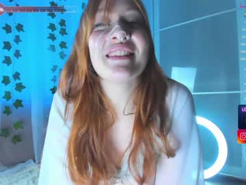 girl
        iara_mi cam image #1683248