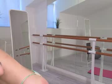 couple
        missis_america cam image #1285286