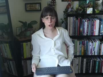 girl
        ellynaomi cam image #4666148
