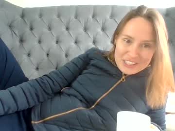 girl
        eatmypie69 cam image #1830704