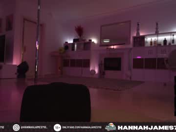 girl
        hannahjames710 cam image #113953