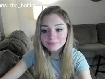 girl
        the_hotties cam image #469941