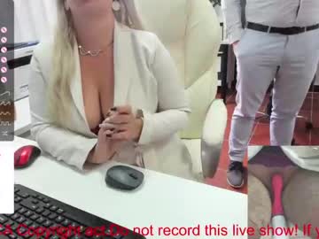 couple
        milf_viktoria cam image #1725798