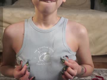 girl
        zarascarlett cam image #3828084