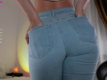 girl
        fit___girl cam image #1549255