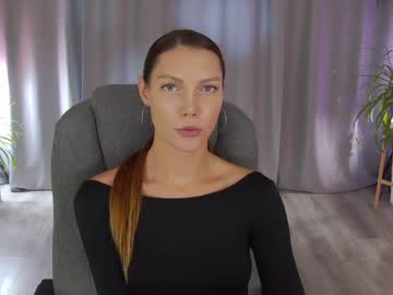 girl
        katrin_sweeft cam image #1630900