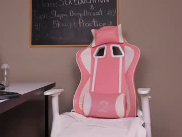 girl
        emillybronte cam image #3258895
