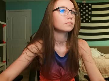 girl
        anabelleleigh cam image #4454515