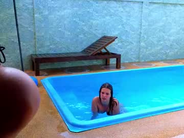 girl
        katie_dierse cam image #4089277