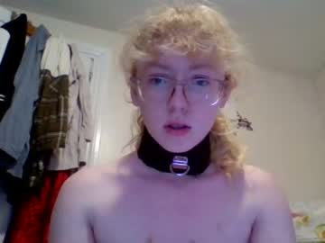 girl
        blonde_katie cam image #2740428