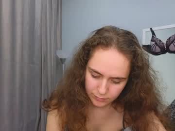 girl
        irish_blush_ cam image #1348166