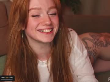 girl
        lizzy_blaze cam image #3163605