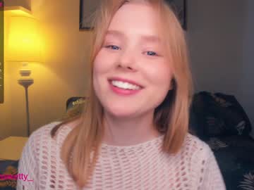 girl
        sun_shiiine cam image #1339795