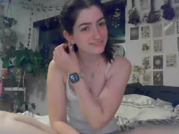 girl
        tatumwest cam image #4414133
