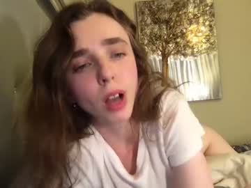 girl
        annabisoux cam image #1819441