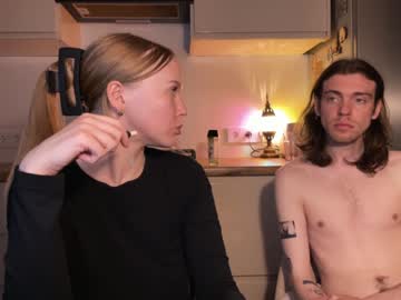 couple
        babyytonight cam image #2914426