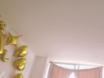 girl
        kendalltyler cam image #4240163