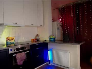 girl
        _eva_001 cam image #1195964