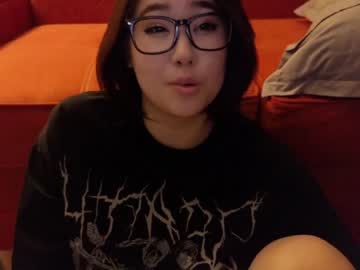girl
        kimi_kay cam image #2683171