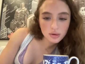 girl
        pagieeeday cam image #2071454