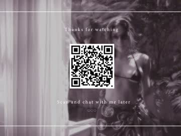 girl
        mariannacruzz cam image #3900032