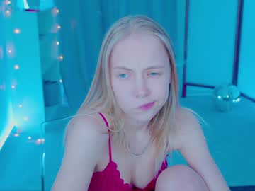 girl
        appr0ved cam image #438497