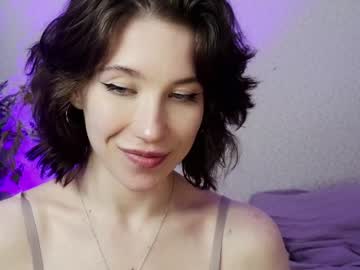 girl
        sugar__freee cam image #1410896