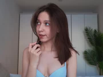 girl
        tadammary cam image #4453961